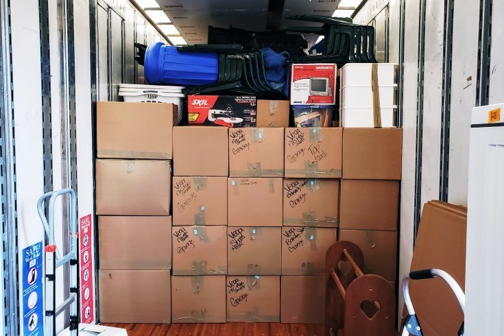 packed mountain movers truck