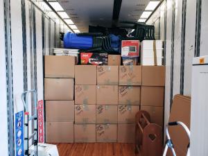 packed mountain movers truck